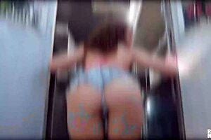 Nicole's Threesome With Bestie And Stepdad