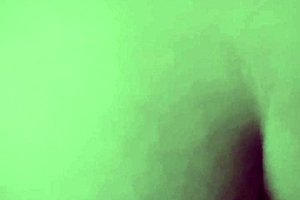 puta latina penetrada de perrito en video casero