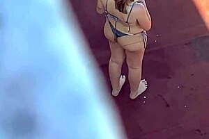 Vecinas Tomando Sol En La Terraza Parte 4