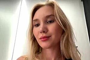 maria thull performs a seductive striptease