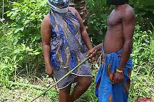 ebony rider turns machine outdoors with missionary and cowgirl