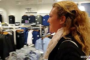 deutscher amateur skandal dreier sex in umkleidekabine mit zwei teens