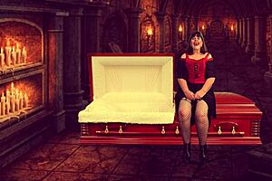 I got Granny Vampyra finger fucked and pussy licked to orgasm by her bat familiar.