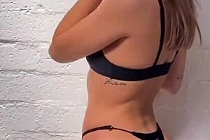 boutinela in all black bikini dancing at club 😘