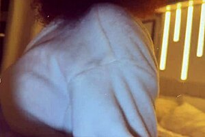 Convidei minha amiga brasileira rabuda para um banho de banheira - teaser - collab sara ventura