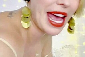 Cum with your favorite slut talking dirty to you