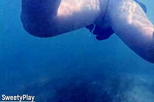 Underwater creampie after pussy cum 😍