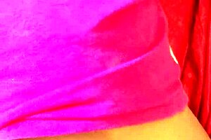 meu padrasto me dá anal fora da minha casa e eles nos pegam com sex toy