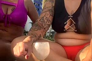 African milf flashes on beach alone