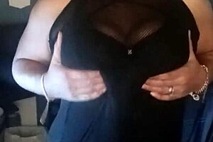 Angelg And Kuzz Play Sexy Before Work