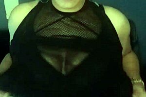 Angelg And Kuzz Play Sexy Before Work