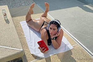 Yiny Leon, big booty latina, gets her wet pussy fucked 😏