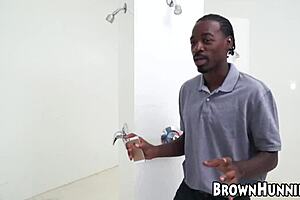 Natural tits amateur Dani Dolce gets intense pussy licking