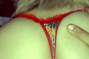 Damn, Check Out This Hot Babe In Her New Lingerie!