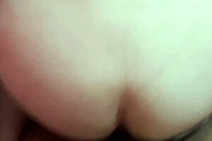 Girlfriend Spreading Big Ass In Dorm For Homemade Moaning Session