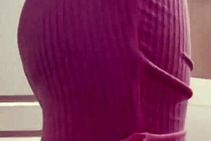 Ebony babe STRIP TEASE and having fun with my JUICY virgin chocolate pussy until I SCREAM and CREAM