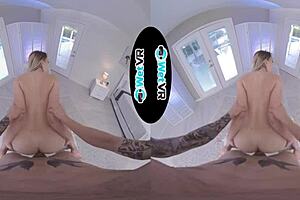 Wetvr Tight Exploration In Vr