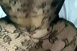 Big ass mature woman in lingerie wants cum, getting a close-up creampie.