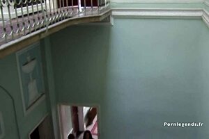 Isabel Ice Et Ellena Woods Get Their Asses Bombarded By Big Cocks