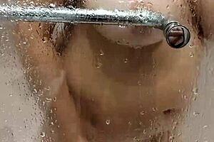 Oh wow, big tits stepsister is so tempting!