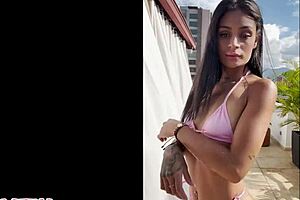 breiny zoe gets her ass stretched in first anal scene