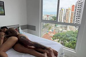 fodi minha amiga no apartamento da minha namorada