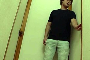 Forced deep throat makes her squirt 😍 part 3