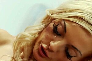 Blonde Milf in Charge Gets Pussy Eaten by Dark Hair Lover