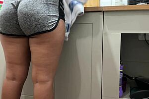 Stepson Catches Curvy Colombian Stepdaughter Washing Dishes In Kitchen