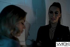 my gf helped, so i fuked her hard