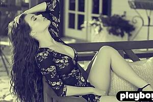 Lana Rhoades Exposing Amazing Curvy Body Before Eden Arya Passion Posing