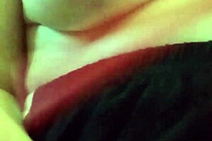 Gretala eccitazione extreme capezzolo