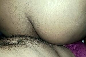 Pastor Flagrado Destruindo Cuzinho Virgem Da Crente