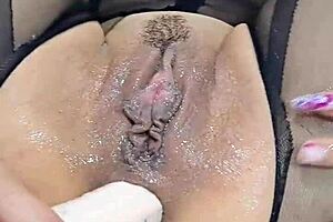 Hermosa Pelirroja Tetona Folla Su Gran Culo Con Un Consolador Para Hacer Squirt