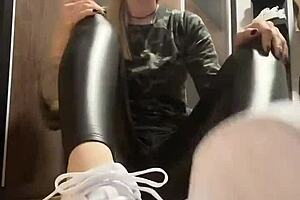 पैरों की मस्ती