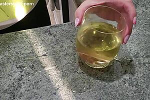 Kiwi milf sub cleans master's spill