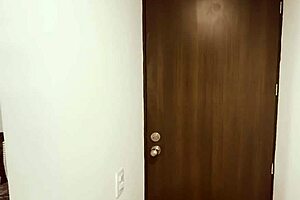 Wife Gets Sweaty With Personal Trainer In Gym