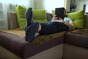 Sexy teen 18+ amateur shows off her bare soles foot fetish