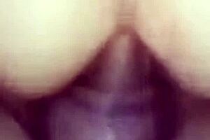 Novinha rides friend, switches from pussy to ass, cum in ass morning with skinny friend