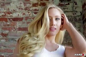 aj applegate participates in group activity