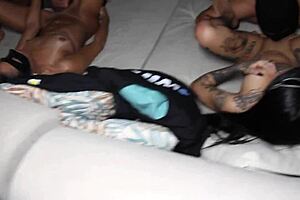 fodendo gostoso a buceta da cunhada na frente do irmao parte ii completo no red