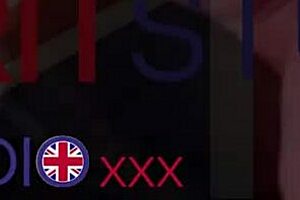 Gorgeous 18 Year Old Student Nurse Gets Her Pussy Eaten!