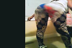 Black Milf Dances Despite Age