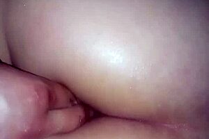 un anal con los dedos in dorm bedroom with bbw tits amateurs