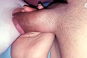 arab girl gives amazing blowjob and rides big ass 😍