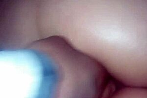 un anal con los dedos in dorm bedroom with bbw tits amateurs