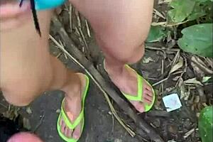 I fucked a stranger masturbating on the trail