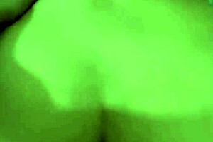 Mi hermanastro me folla muy fuerte