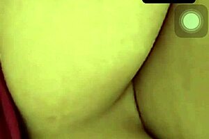 Indian girl fingers herself in web chat masturbation