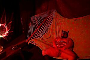 Getting frisky fingering wet hole!